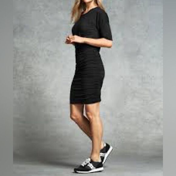 Athleta Solstice black Bodycon dress size M - Picture 1 of 8